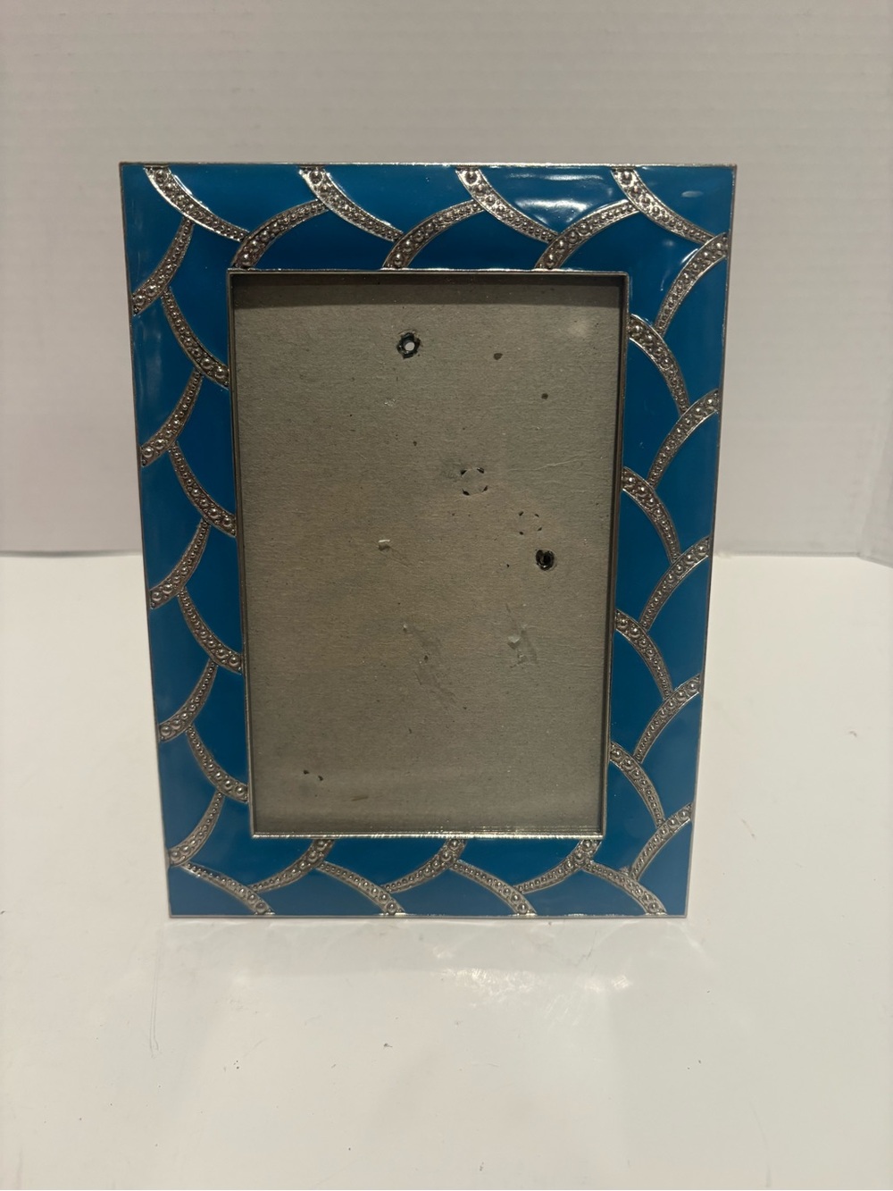 Teal Blue Picture Frame with Silver Scallop Accents For 4x6 Picture